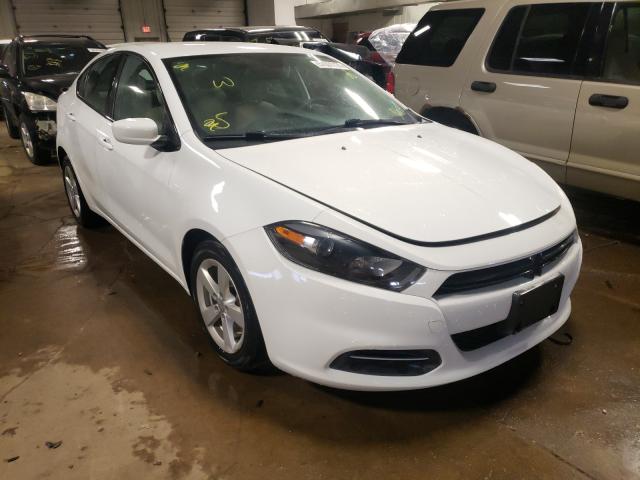 Dodge Dart sxt (2015)