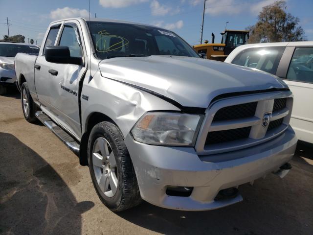 Dodge Ram 1500 s (2012)