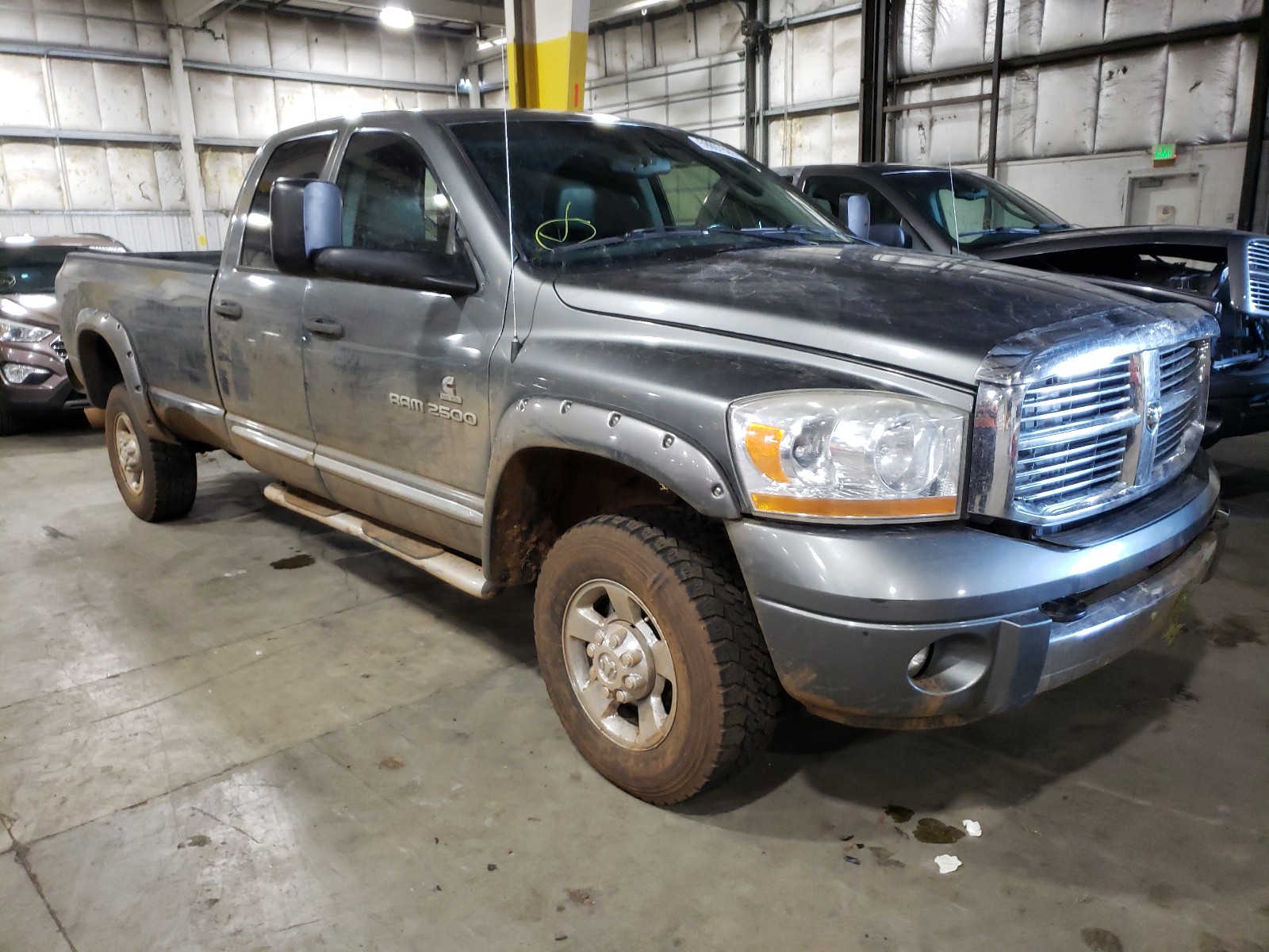 Dodge Ram 2500 s (2006)