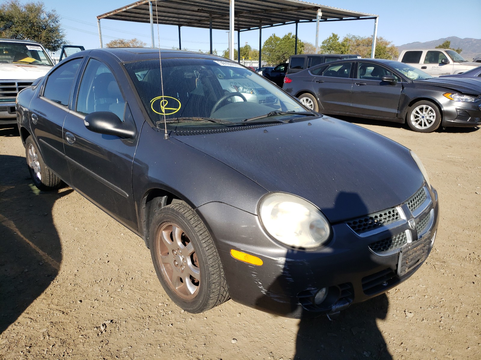Dodge Neon (2004)