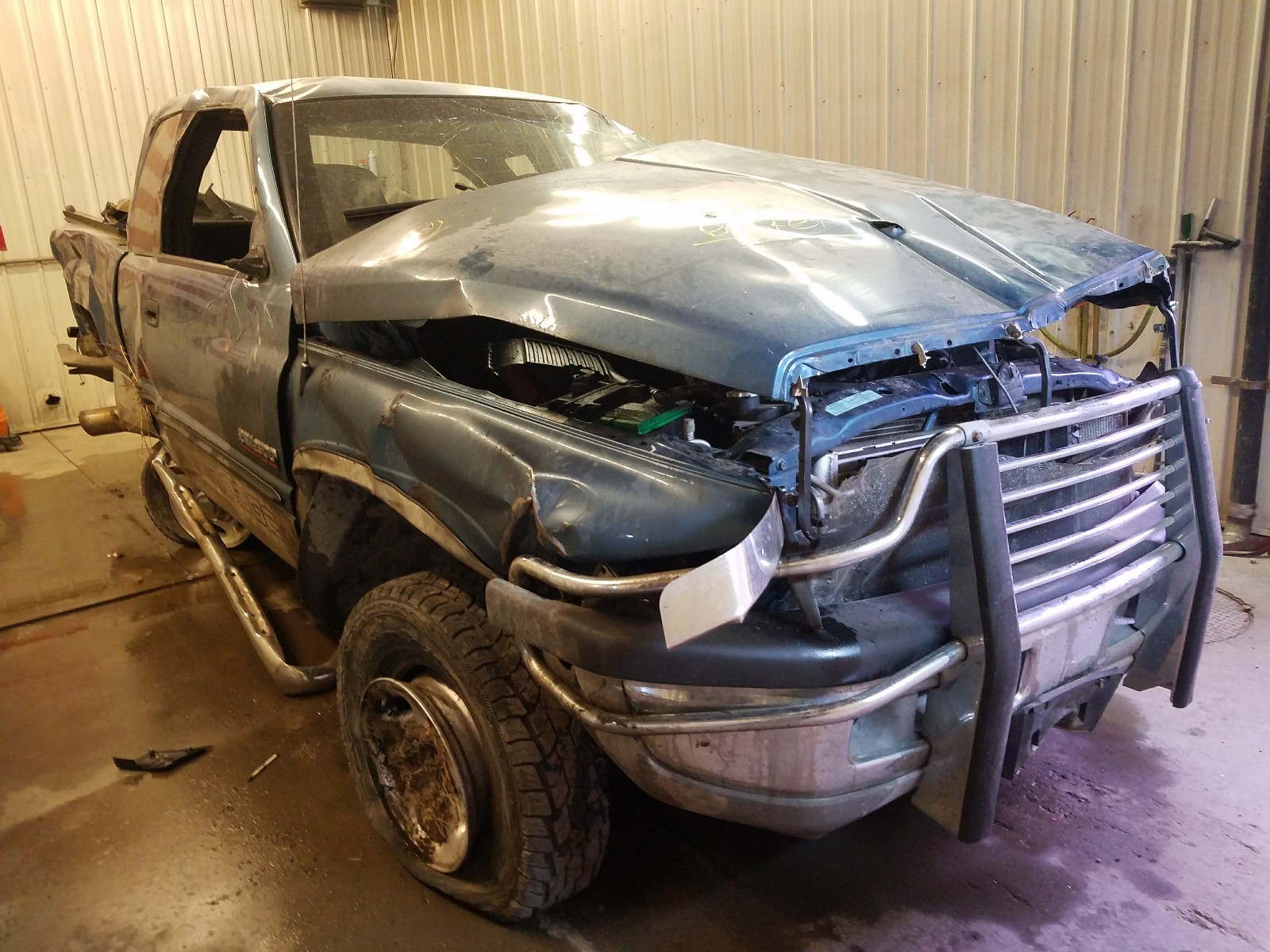 Dodge Ram 2500 (2002)