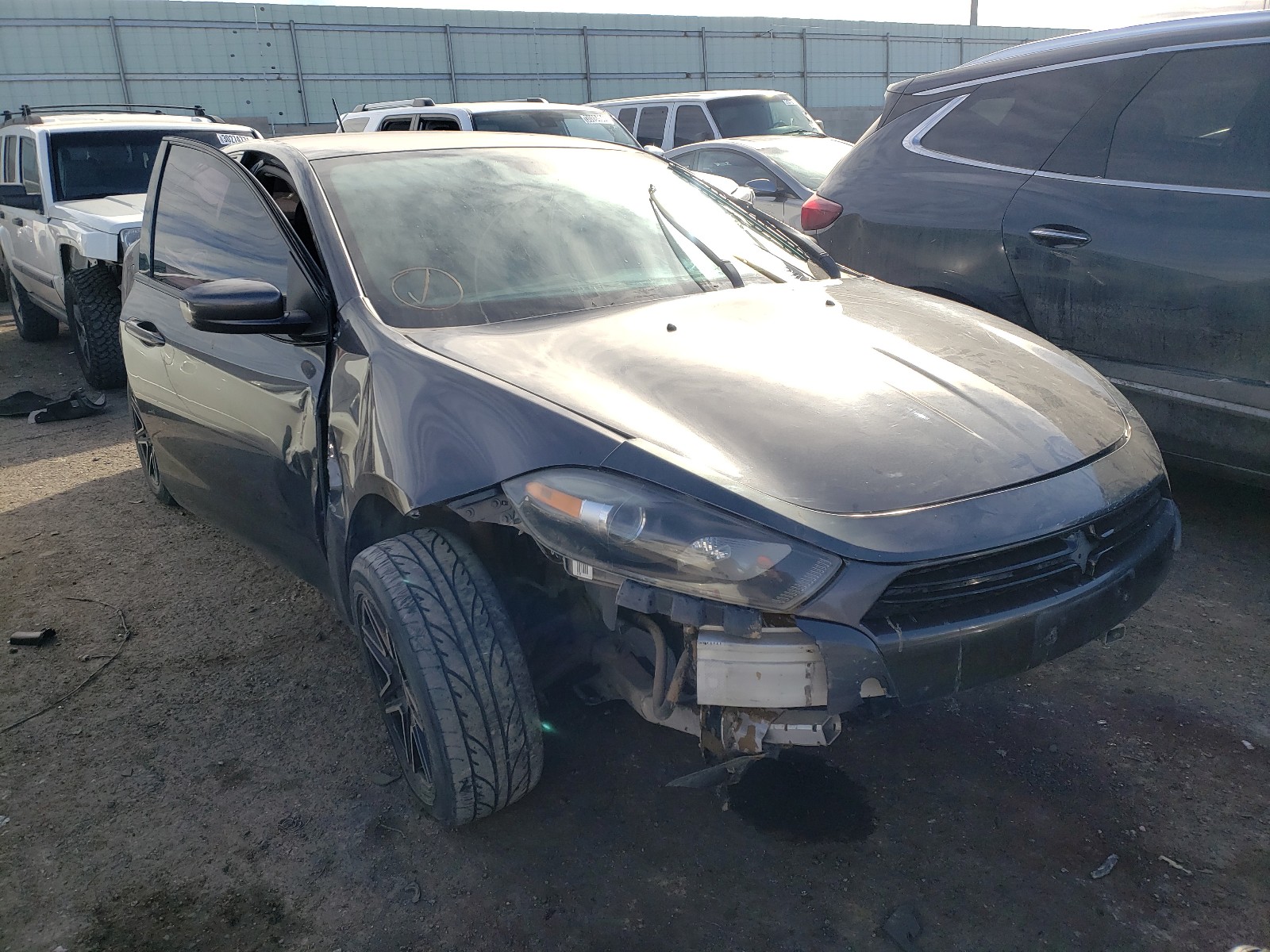 Dodge Dart sxt (2015)