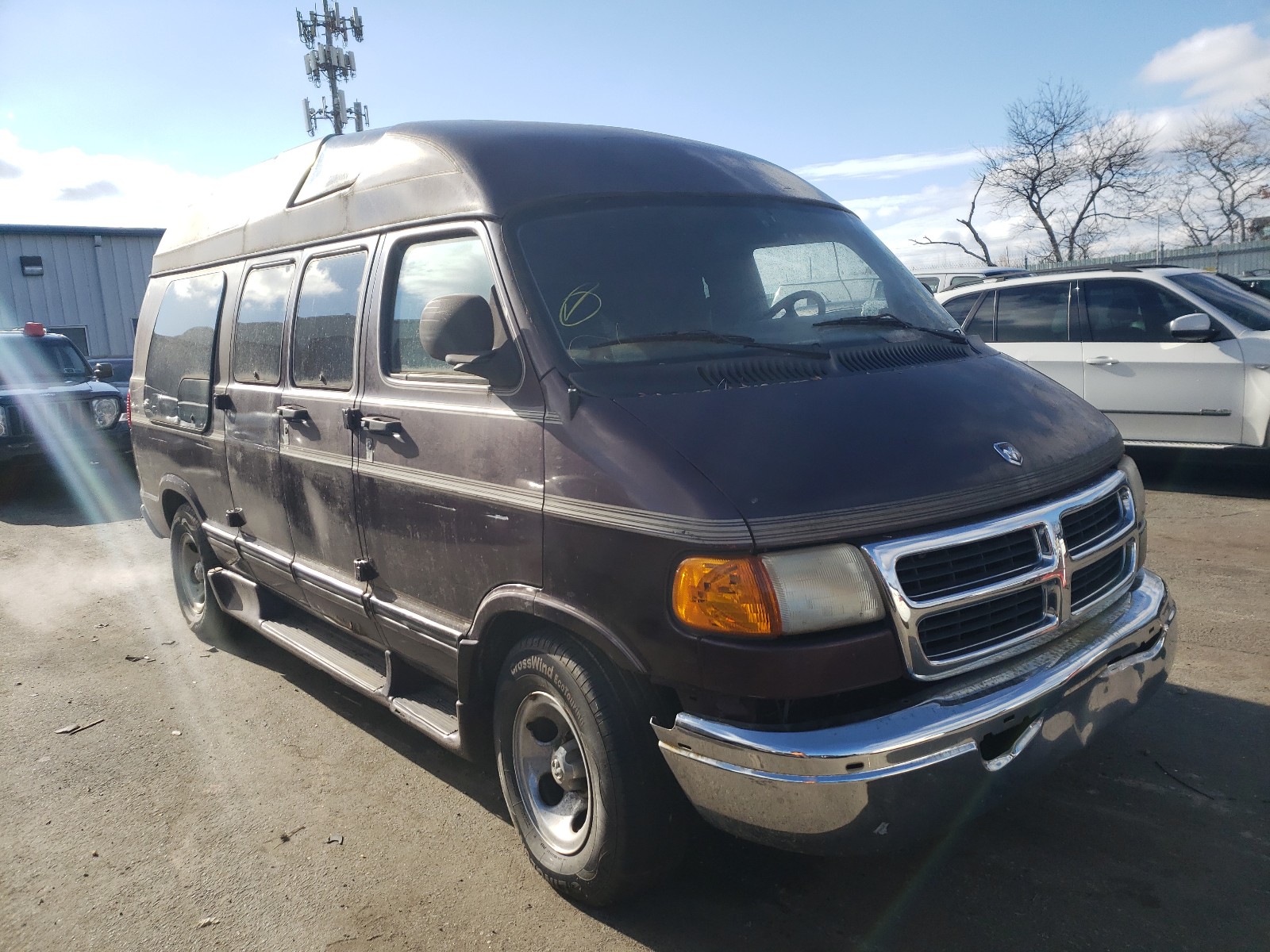 Dodge Ram van b1 (1999)