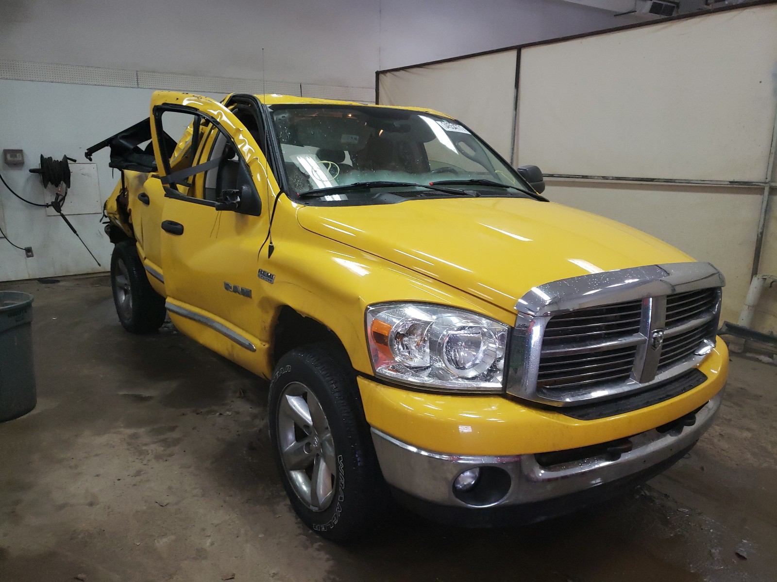 Dodge Ram 1500 s (2008)