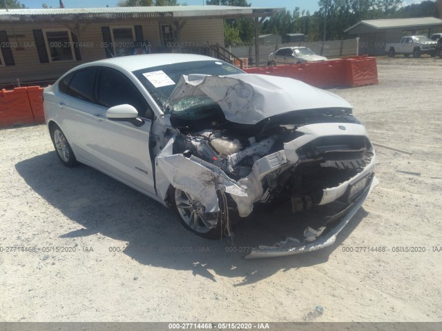 Ford Fusion hybrid (2018)