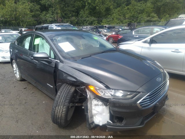 Ford Fusion hybrid (2019)