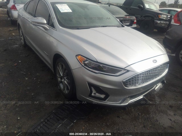 Ford Fusion hybrid (2019)