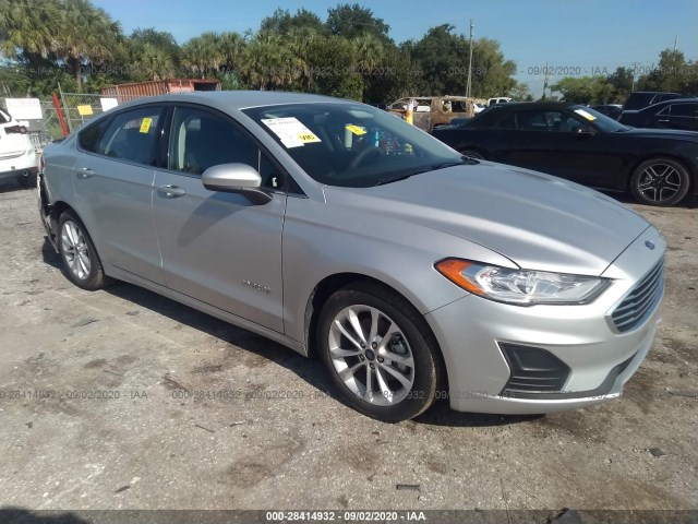 Ford Fusion hybrid (2019)