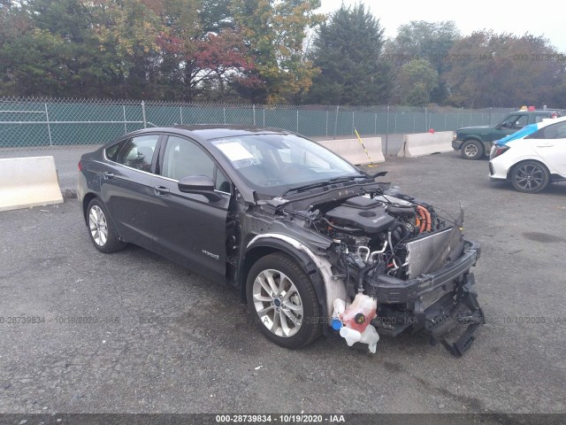 Ford Fusion hybrid (2019)