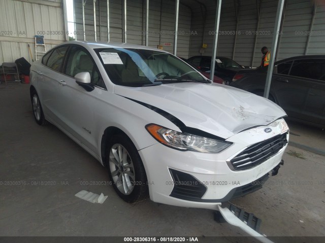 Ford Fusion hybrid (2019)