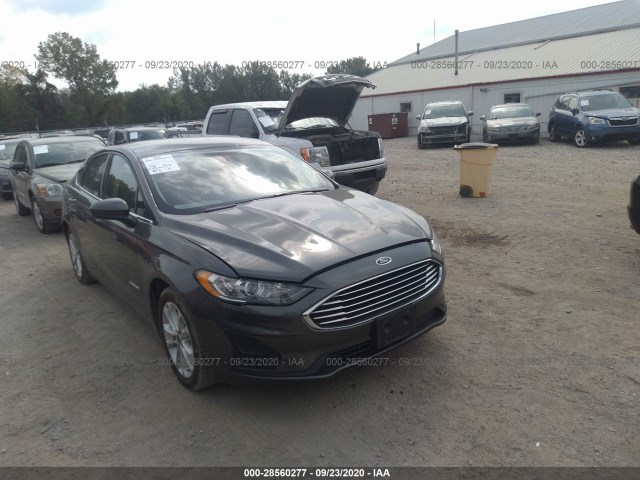 Ford Fusion hybrid (2019)