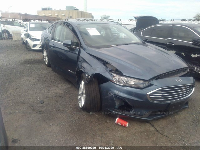 Ford Fusion hybrid (2019)