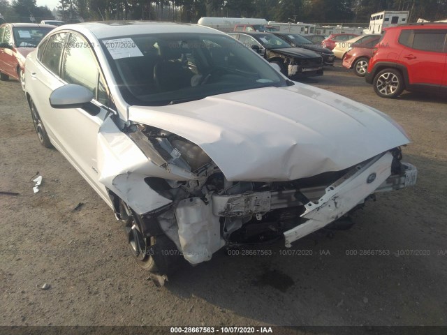 Ford Fusion hybrid (2018)