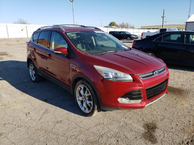 Ford Escape tit (2013)