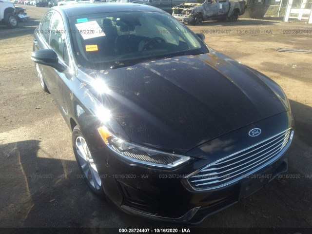 Ford Fusion hybrid (2019)