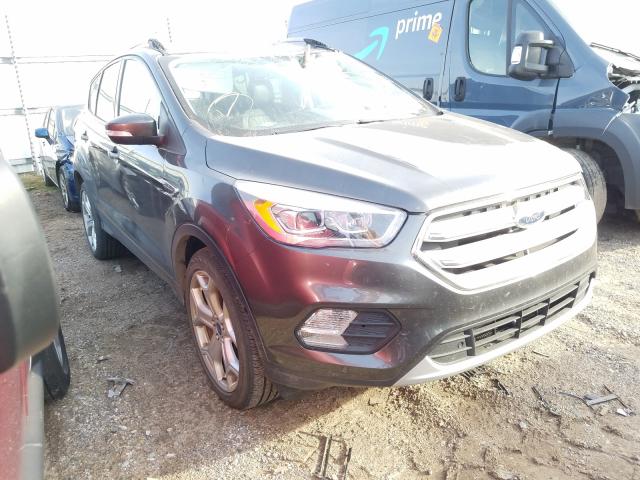 Ford Escape tit (2019)