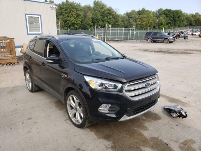 Ford Escape tit (2019)