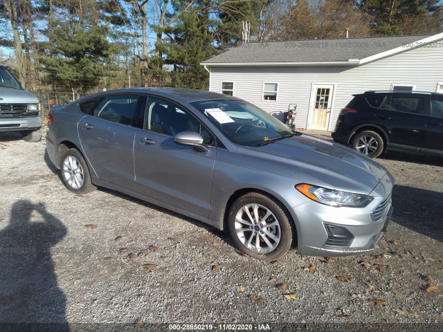 Ford Fusion hybrid (2020)