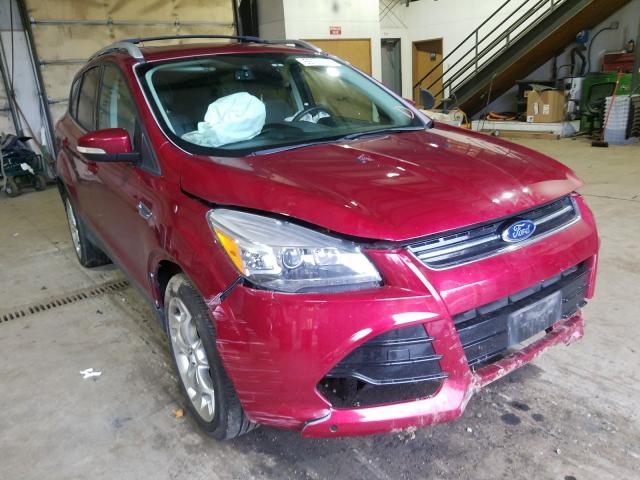 Ford Escape tit (2014)