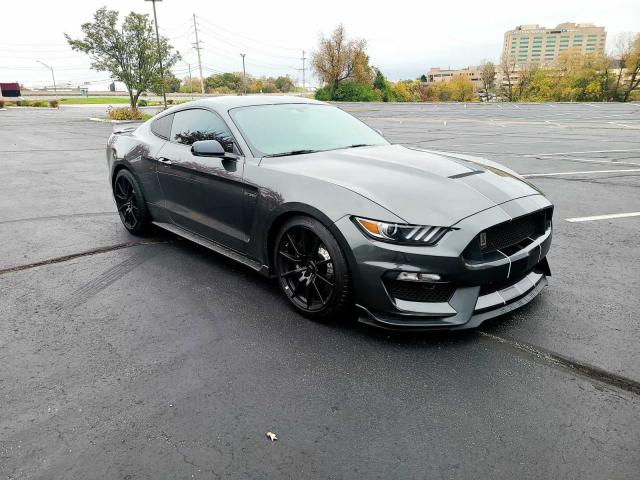 Ford Mustang sh (2016)