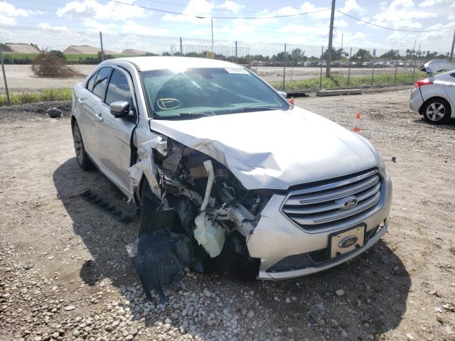 Ford Taurus lim (2015)