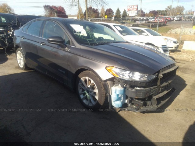 Ford Fusion hybrid (2019)