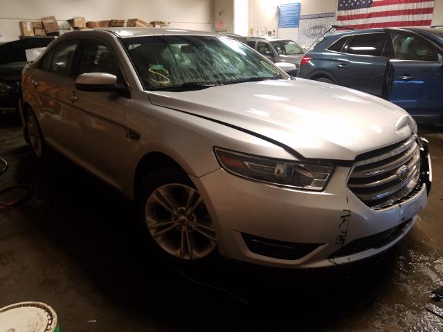 Ford Taurus sel (2017)