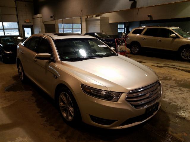 Ford Taurus sel (2018)