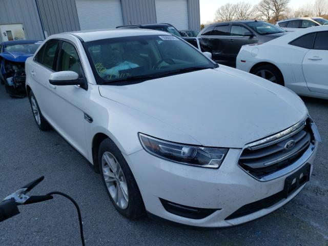 Ford Taurus sel (2015)