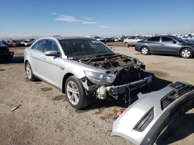Ford Taurus sel (2015)