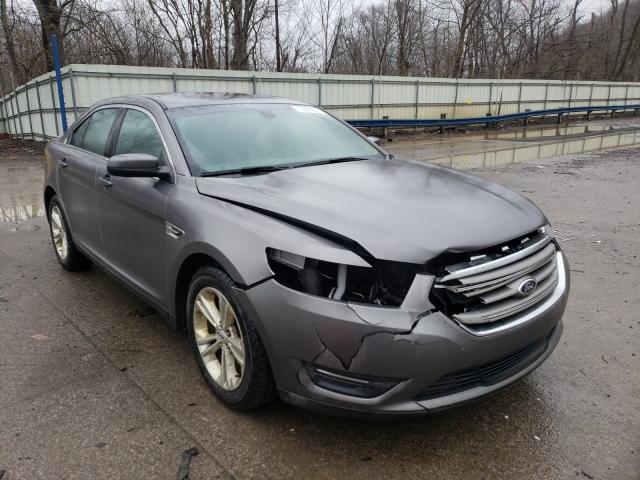 Ford Taurus sel (2013)