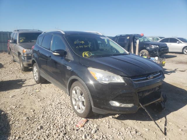 Ford Escape tit (2014)