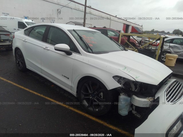 Ford Fusion hybrid (2018)