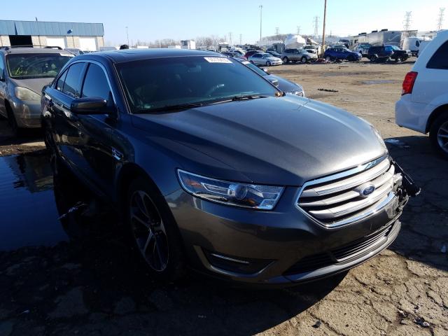 Ford Taurus sel (2015)