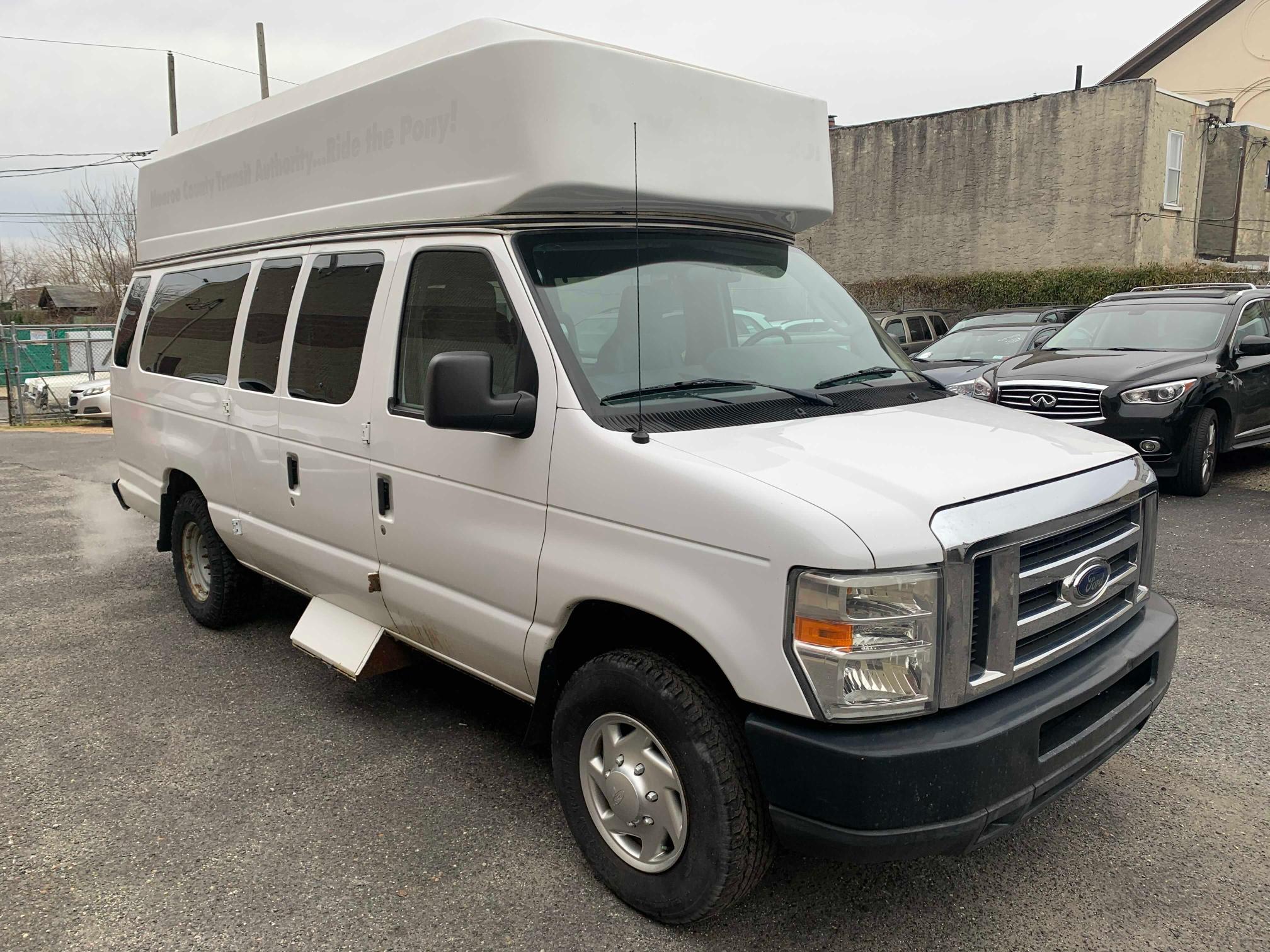 Ford Econoline (2011)