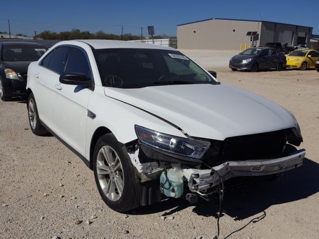 Ford Taurus (2016)
