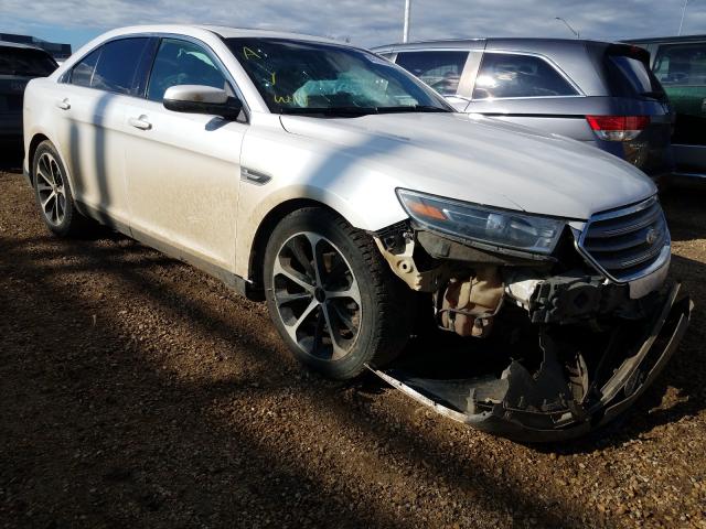 Ford Taurus sel (2015)
