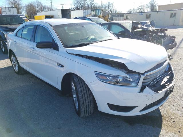 Ford Taurus se (2018)