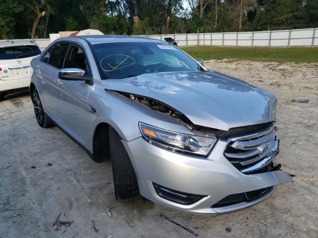 Ford Taurus lim (2015)