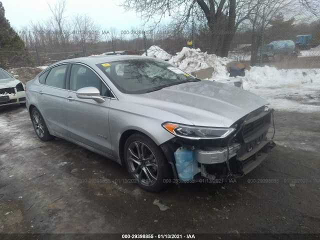 Ford Fusion hybrid (2019)