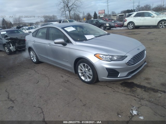 Ford Fusion hybrid (2019)
