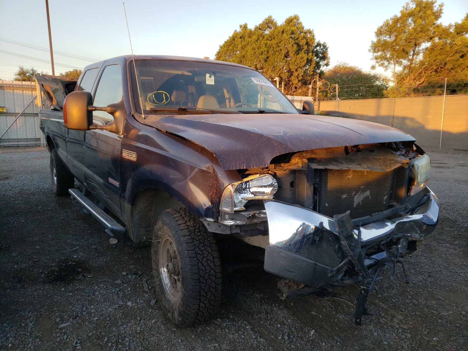 Ford F350 srw s (2004)