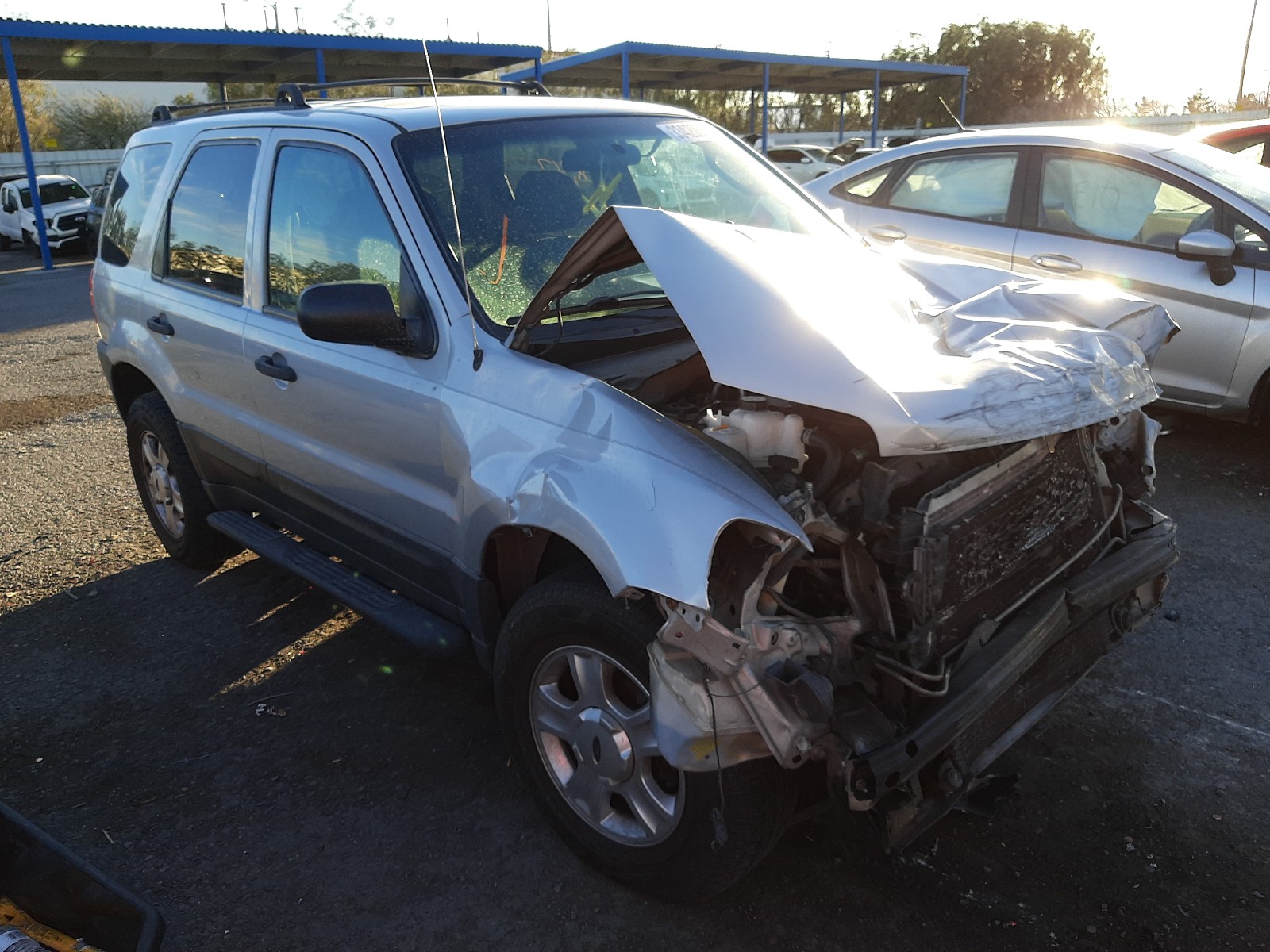 Ford Escape xlt (2004)