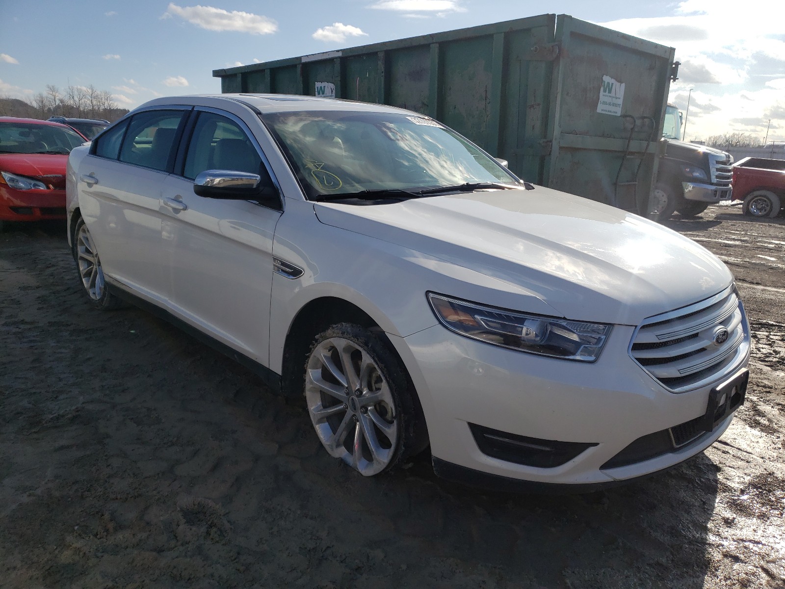 Ford Taurus lim (2016)