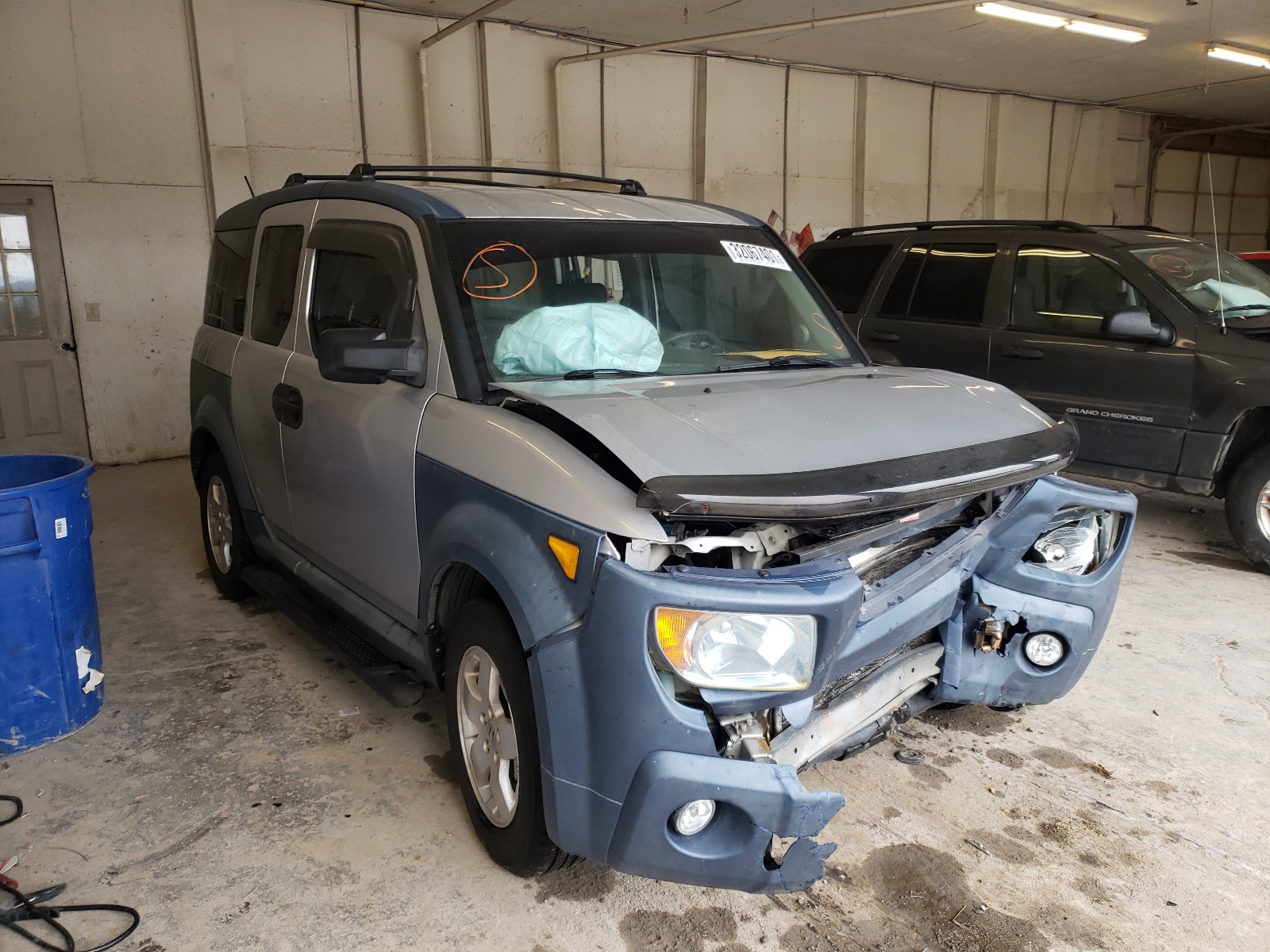 Honda Element ex (2005)