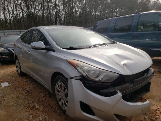 Hyundai Elantra gl (2011)