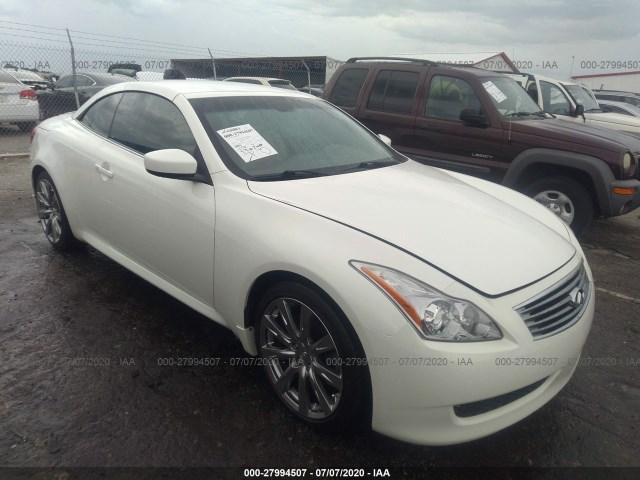 Infiniti G37 convertible (2010)