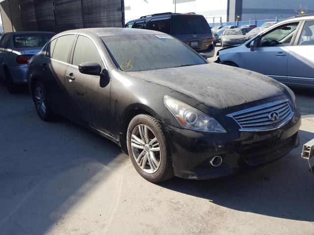 Infiniti G25 base (2011)