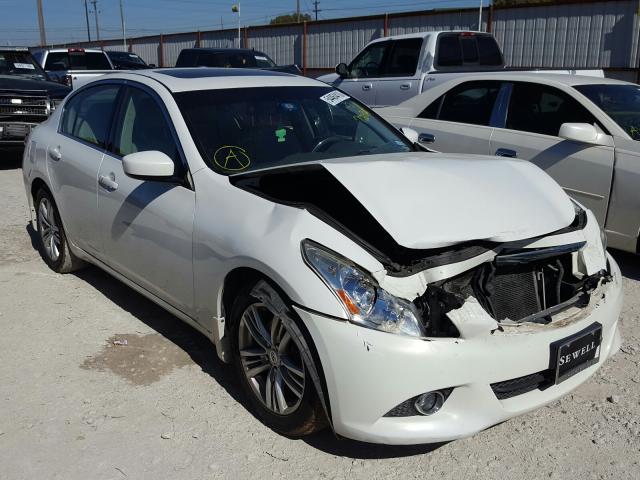 Infiniti G25 base (2012)