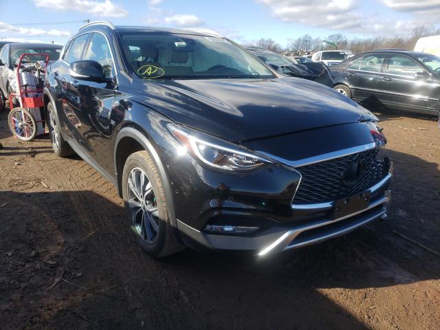 Infiniti Qx30 base (2018)